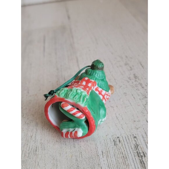 Hallmark skating sugar bear Bell ornament Xmas vintage - Picture 4 of 4